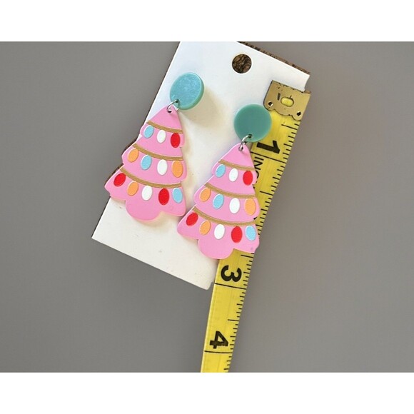 Festive Christmas Tree Shaped Acrylic Earrings Pink Painted Lights Christmas - Picture 3 of 3